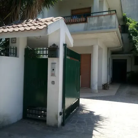 Appartamento Casa Di Lilla Locri